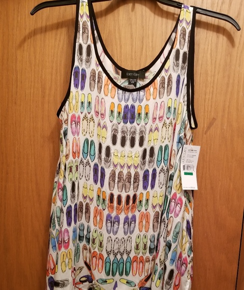 Top - Picture 2 of 3